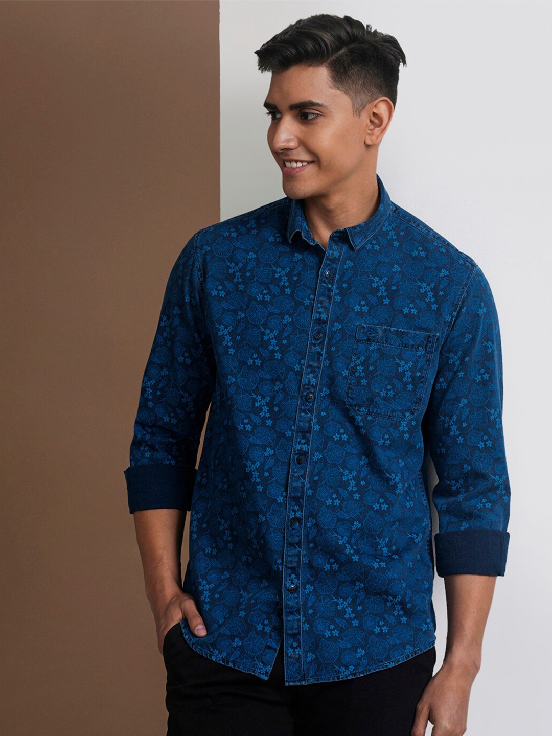 

Crocodile Comfort Floral Printed Cotton Casual Shirt, Navy blue