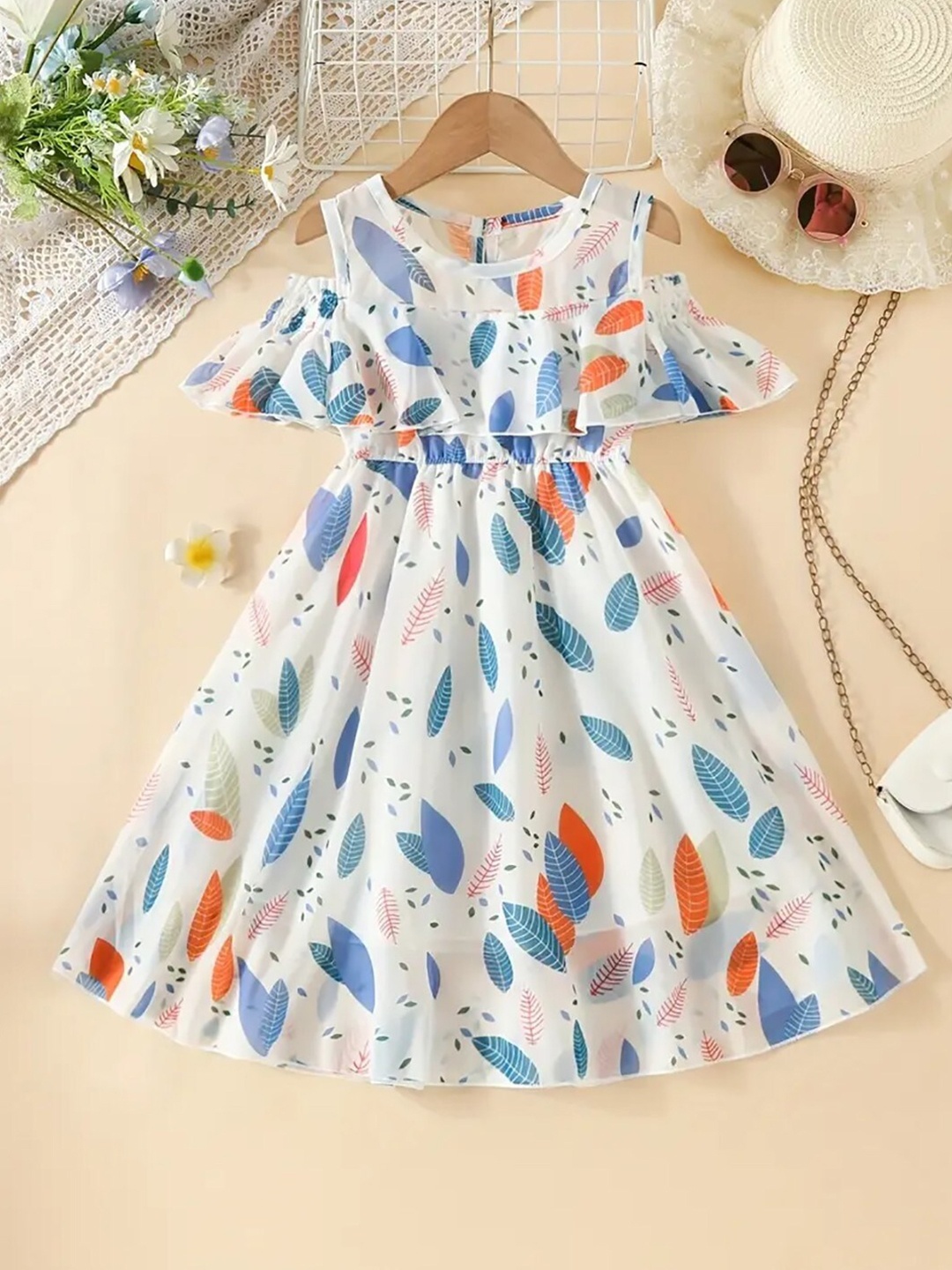 

BAESD Girls Floral Printed Georgette Fit & Flare Dress, White