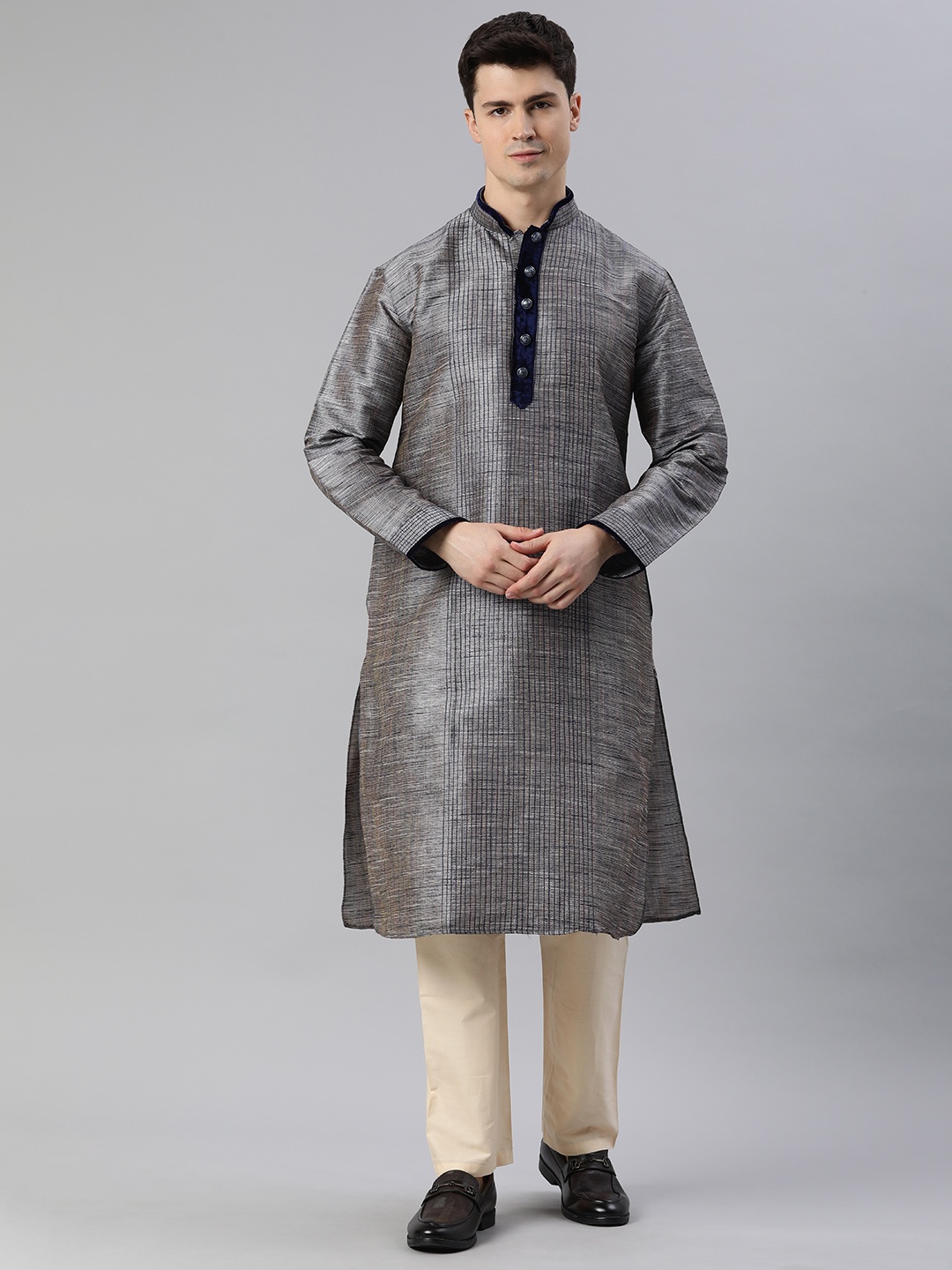 

Manthan Men Woven Design Kurta, Blue