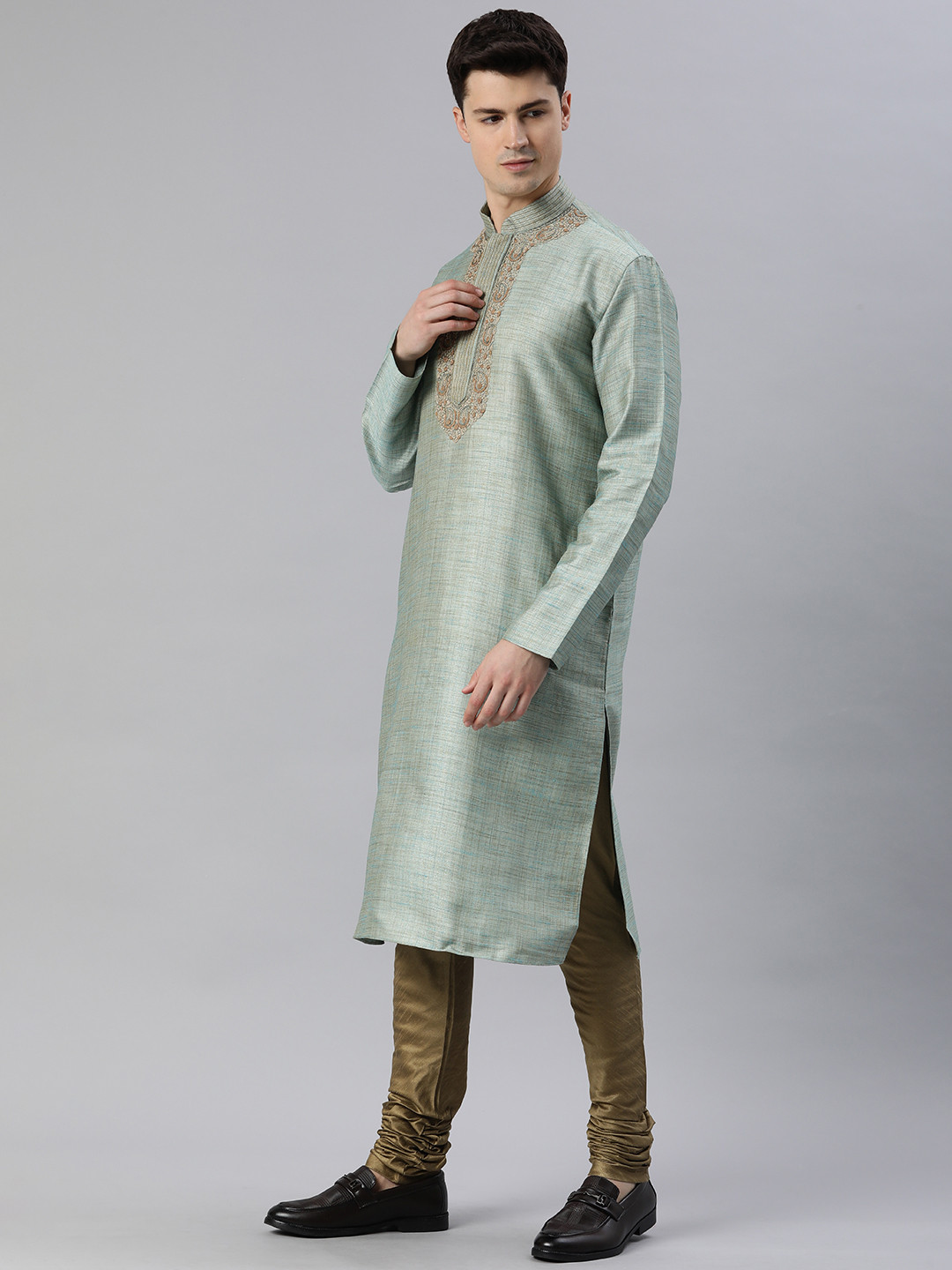 

Manthan Men Ethnic Motifs Embroidered Kurta, Green