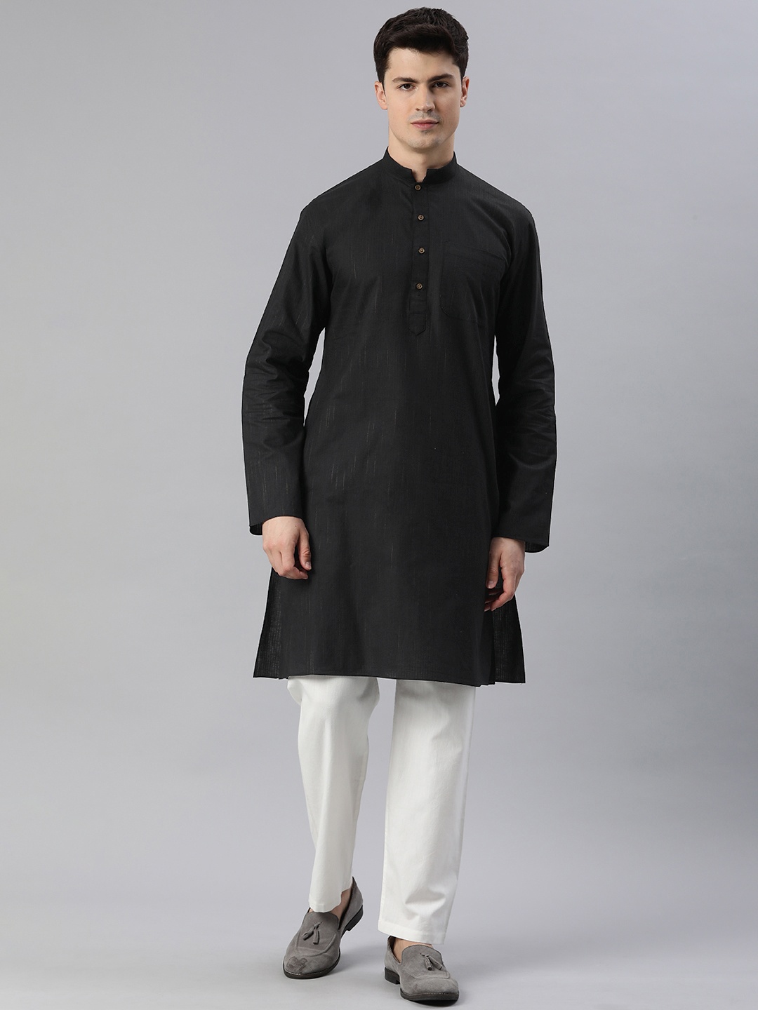 

Manthan Men Woven Design Kurta, Black