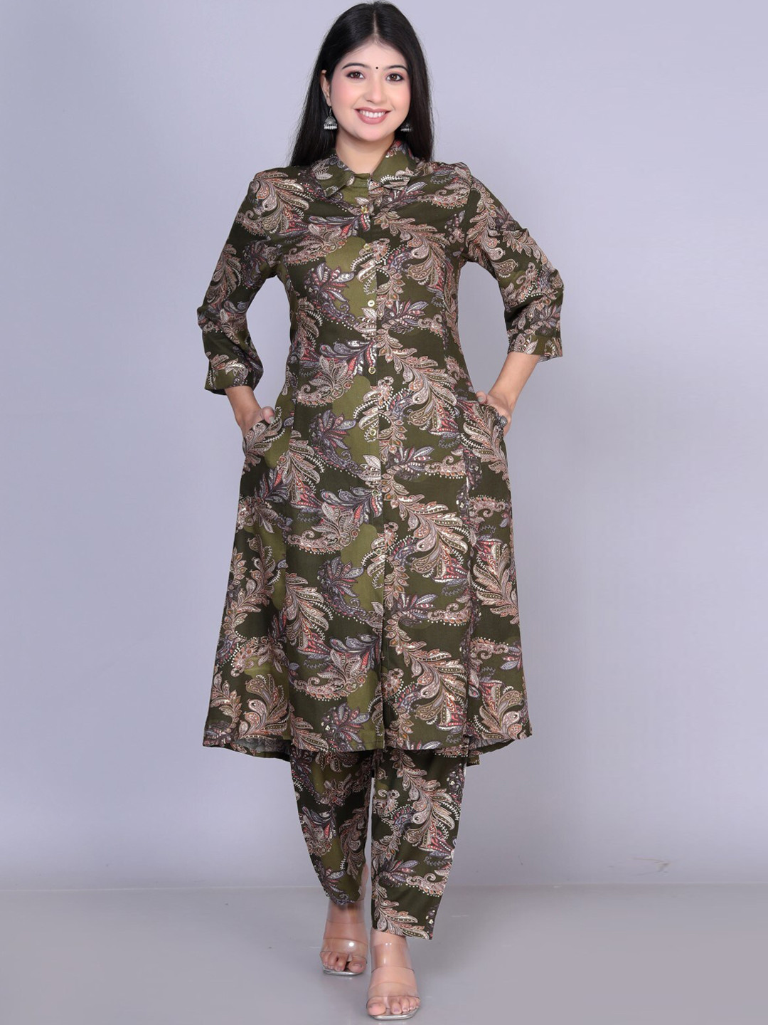 

VYKOO Floral Printed Regular Kurta With Palazzos, Brown