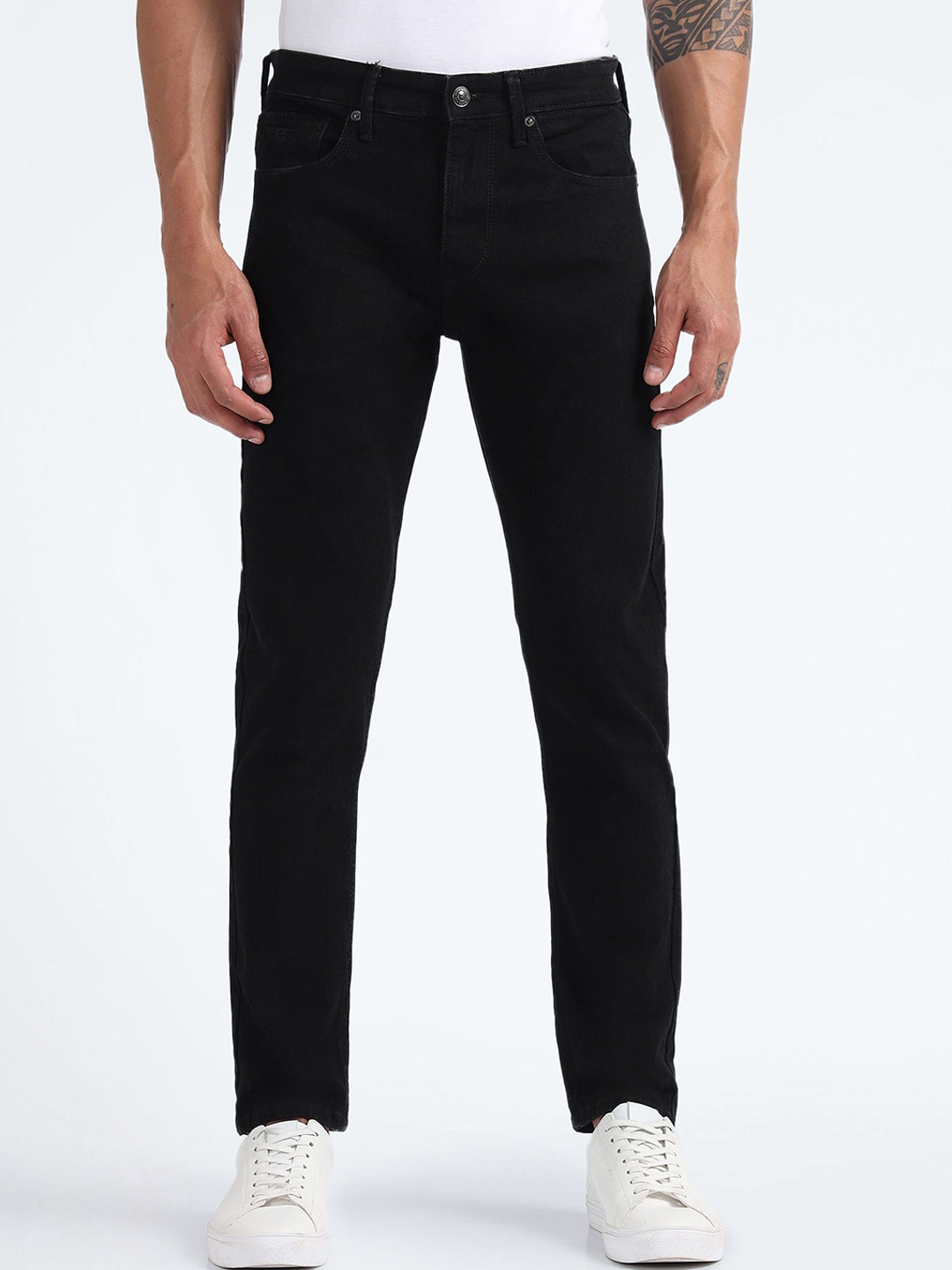 

Flying Machine Men Tapered Fit Clean Look Stretchable Jeans, Black
