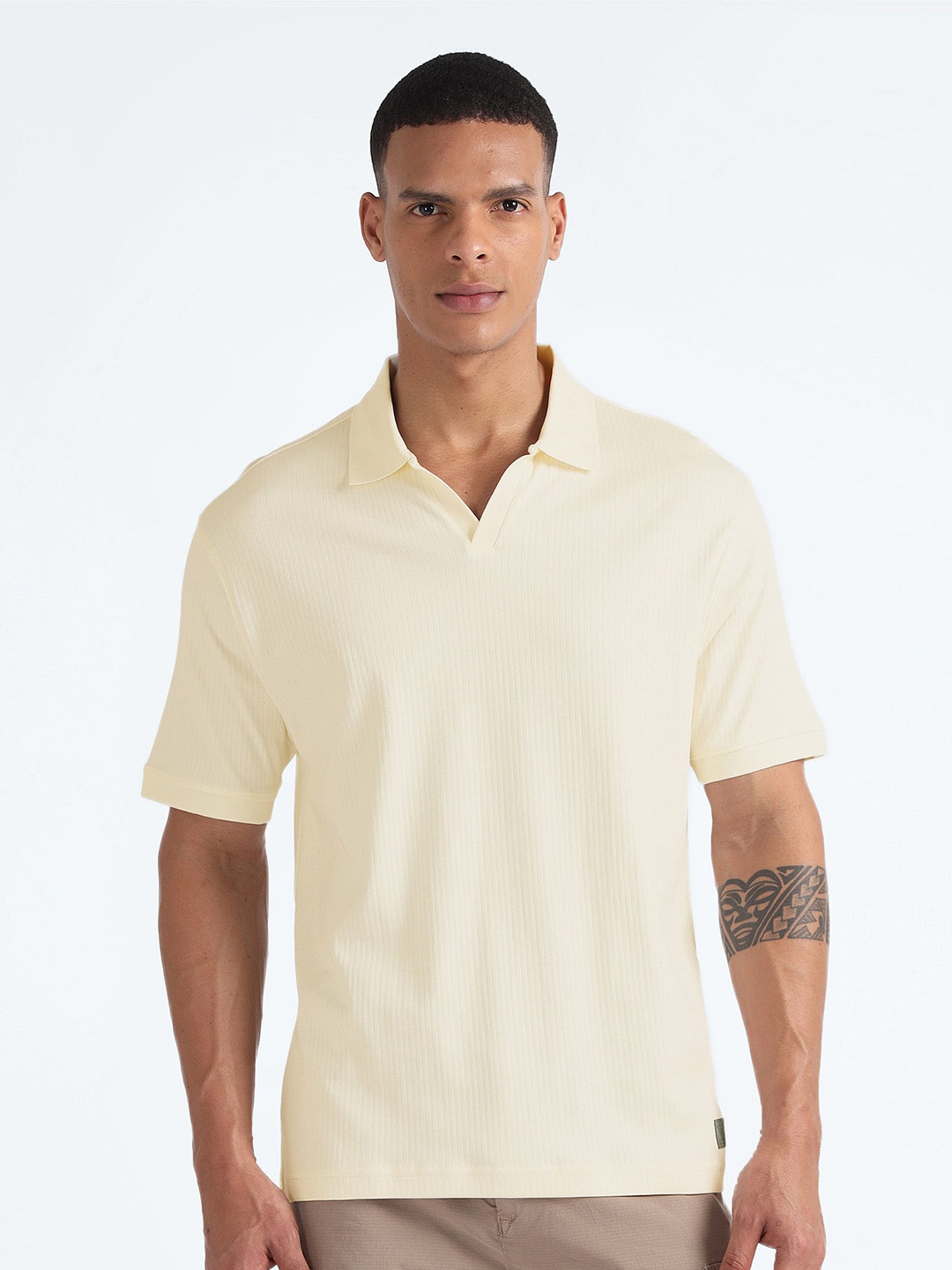 

Flying Machine Polo Collar Pure Cotton T-Shirt, Off white