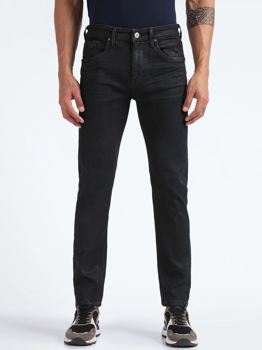 

Flying Machine Men Tapered Fit Clean Look Stretchable Jeans, Black