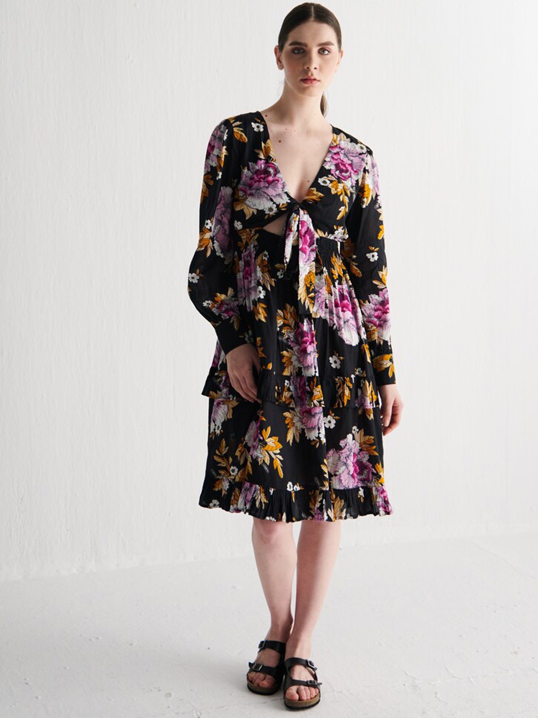 

SOTBELLA Floral Printed Puff Sleeve A-Line Dress, Black