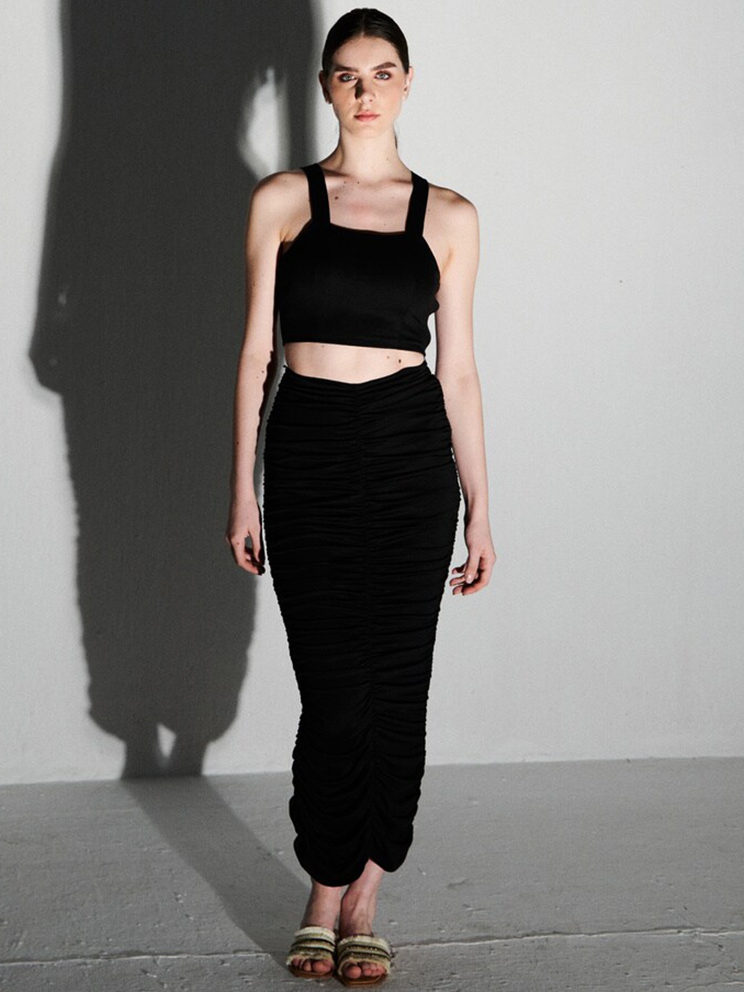 

SOTBELLA Ruched Acrylic Top with Skirt, Black