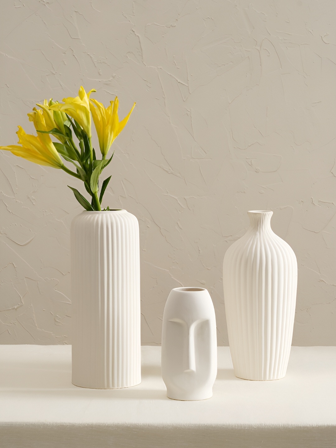 

PUREZENTO White 3 Pieces Ceramic Flower Vases