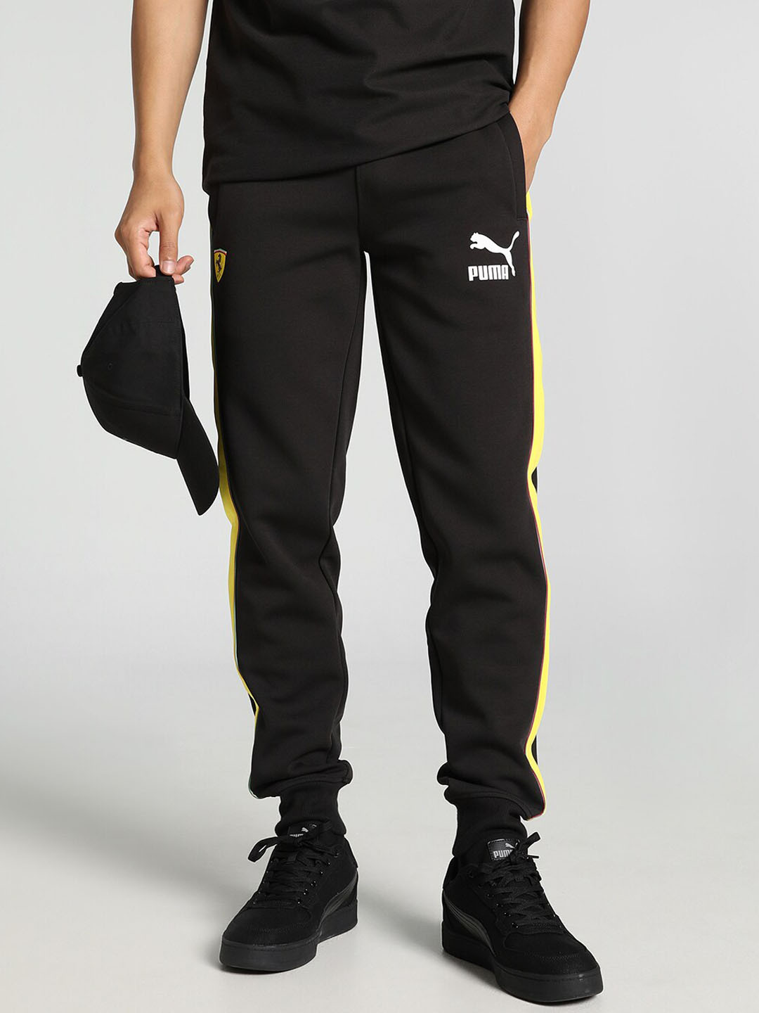 

PUMA Motorsport Men Colour-Blocked Slim-Fit Joggers, Black