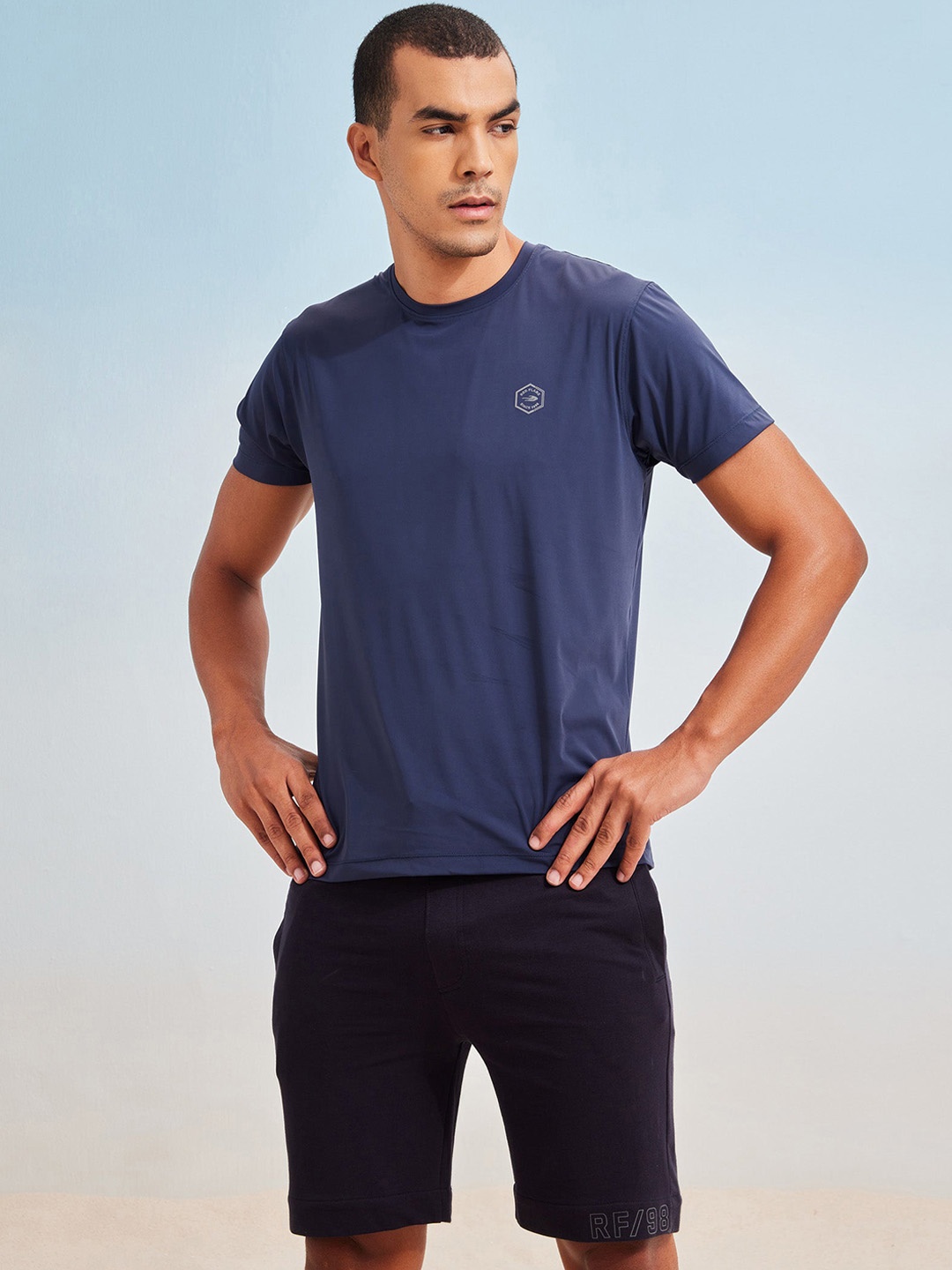 

Red Flame Men Mid Rise Pure Cotton Shorts, Navy blue