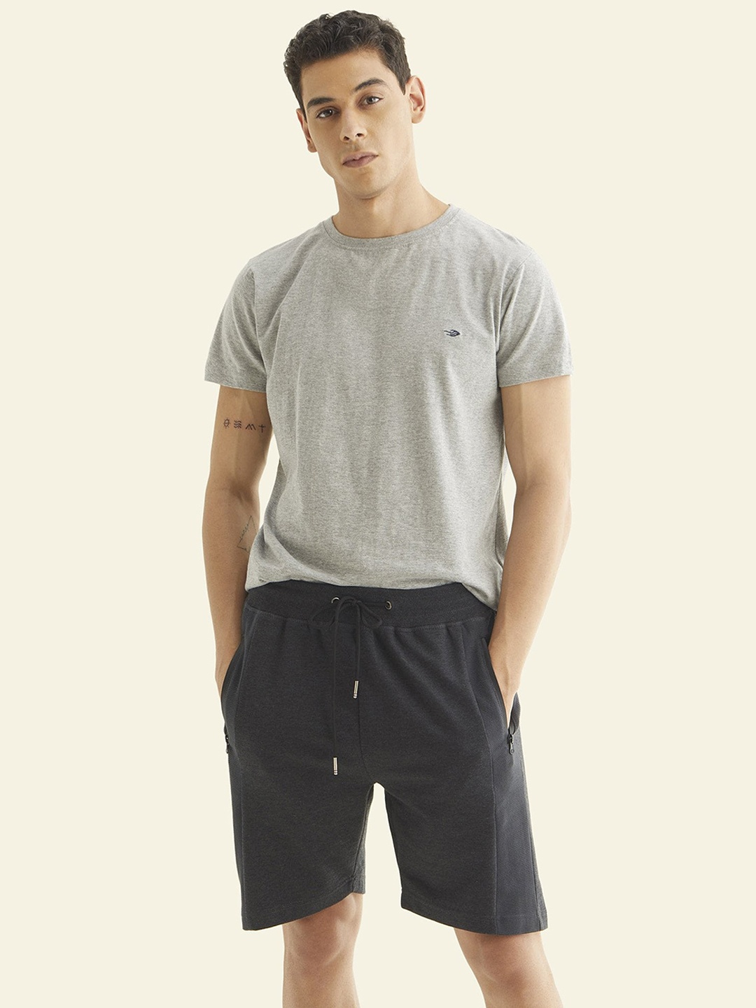 

Red Flame Men Mid Rise Regular Shorts, Grey