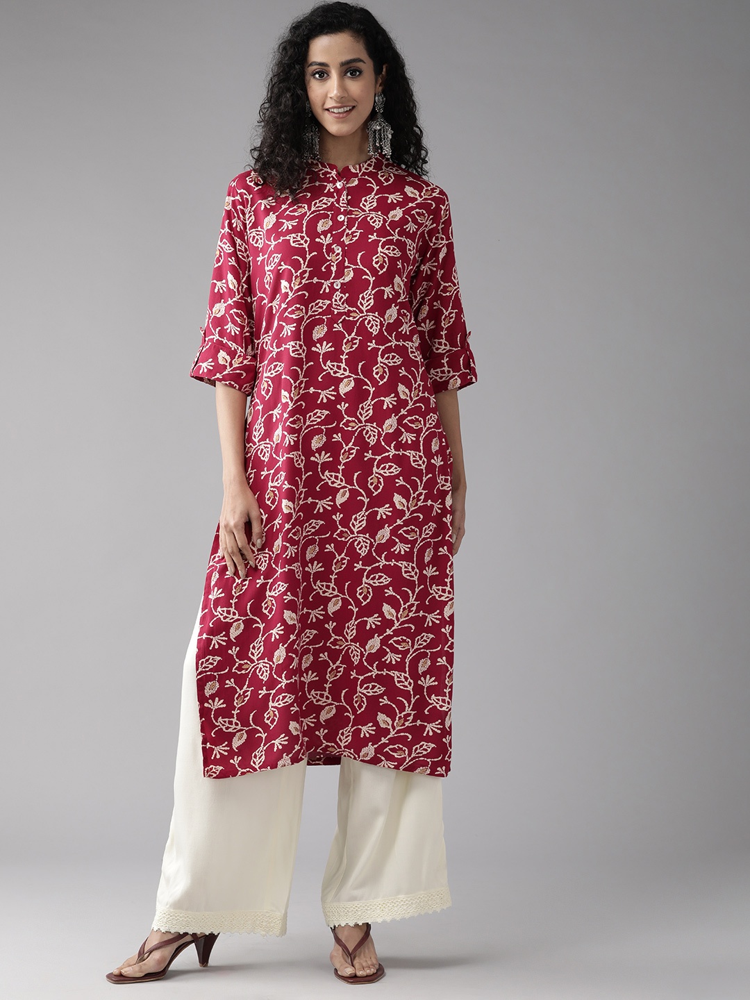 

Cayman Women Floral Printed Straight Kurta, Maroon