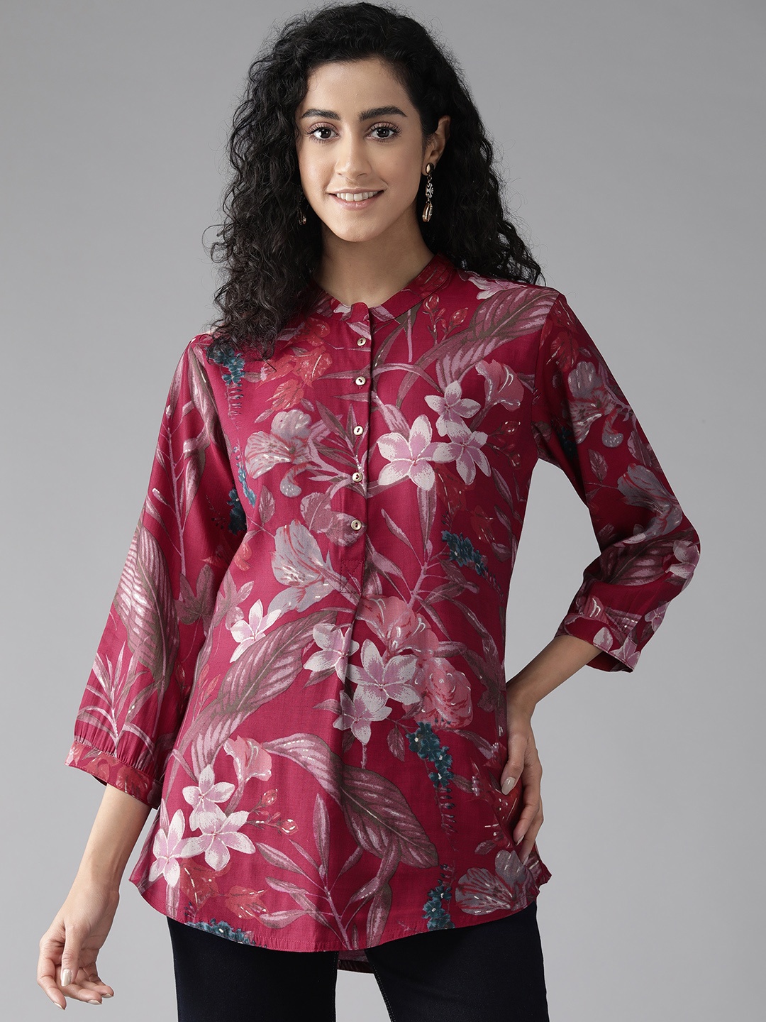 

Cayman Floral Print Mandarin Collar Longline Ethnic Top, Red