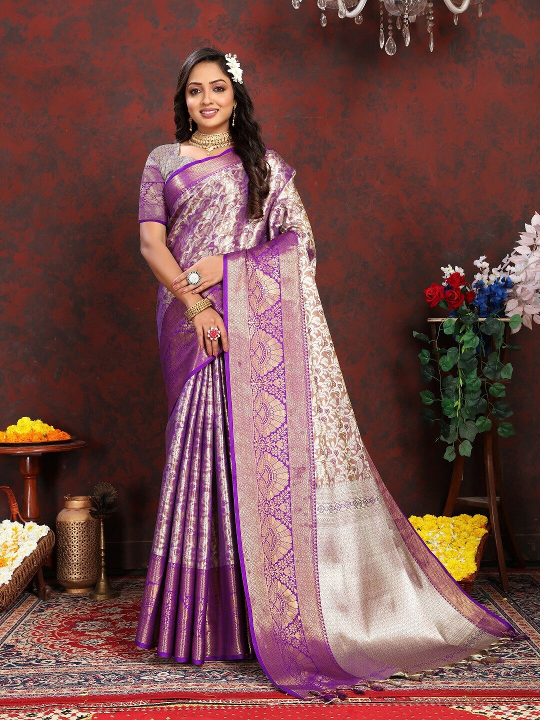 

faxofab Floral Woven Design Zari Pure Silk Kanjeevaram Saree, Purple