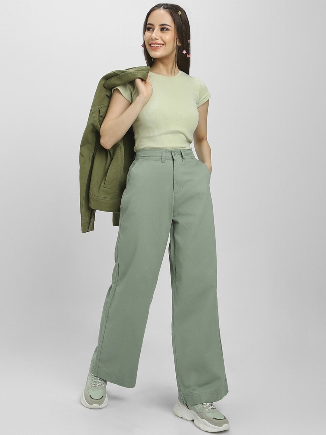 

FOREVER 21 Women Mid-Rise Pure Cotton Parallel Trousers, Green