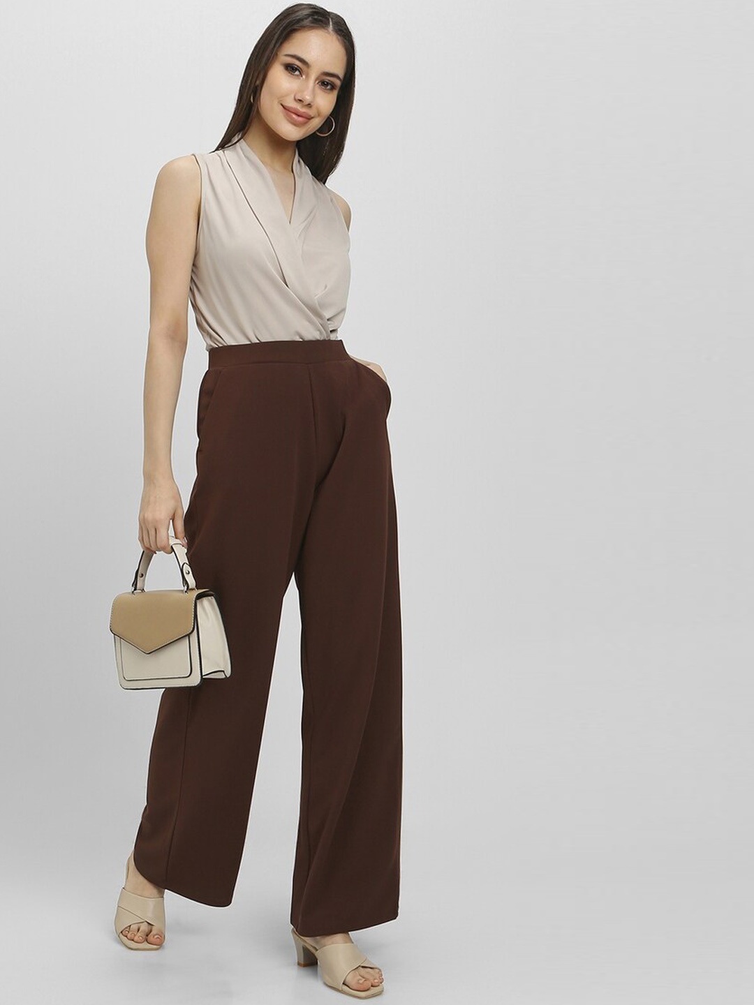 

FOREVER 21 Women Mid-Rise Parallel Trousers, Brown
