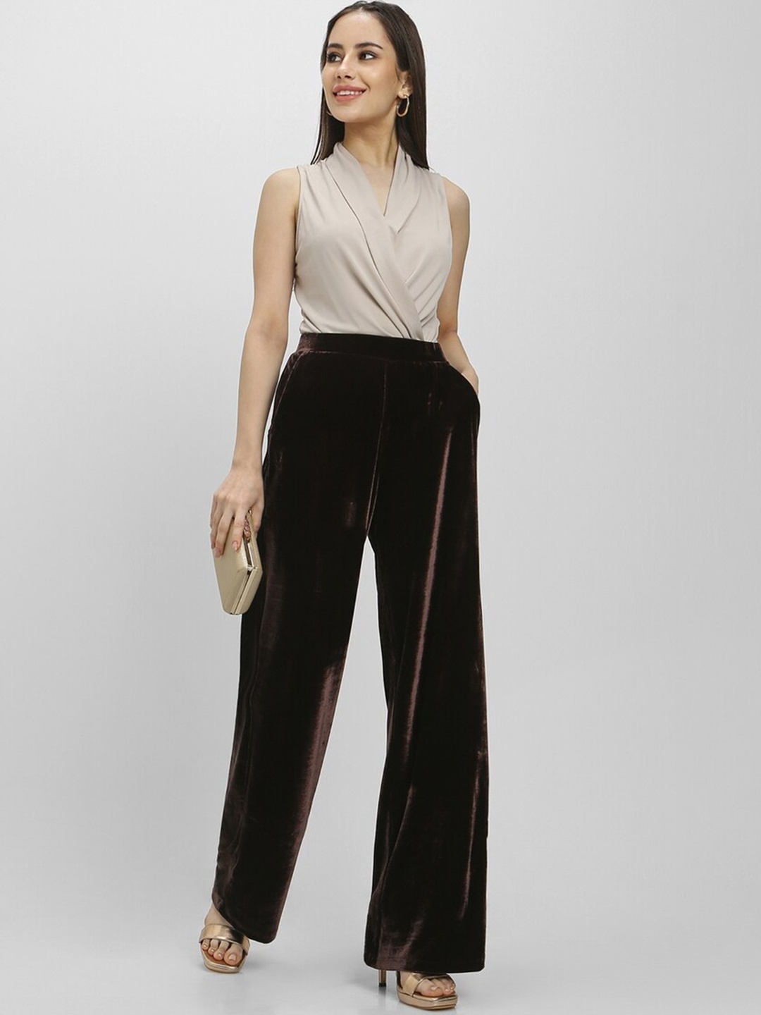 

FOREVER 21 Women Mid-Rise Parallel Trousers, Brown