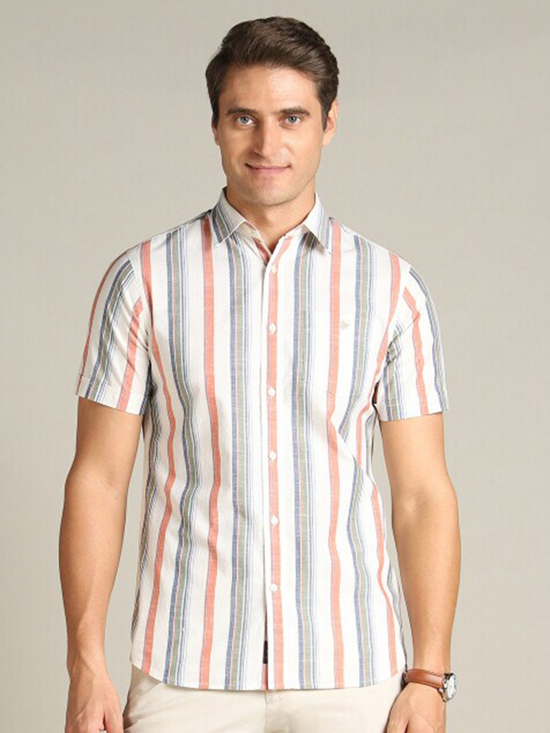 

Dockers Vertical Striped Spread Collar Classic Cotton Casual Shirt, Beige