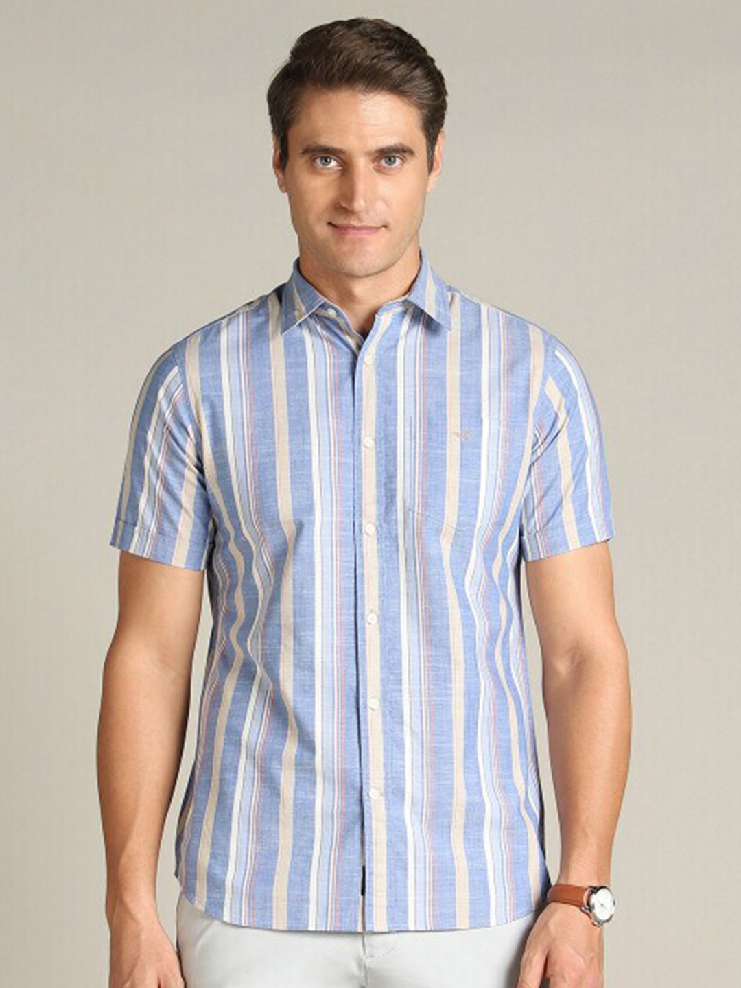 

Dockers Vertical Striped Spread Collar Classic Cotton Casual Shirt, Blue