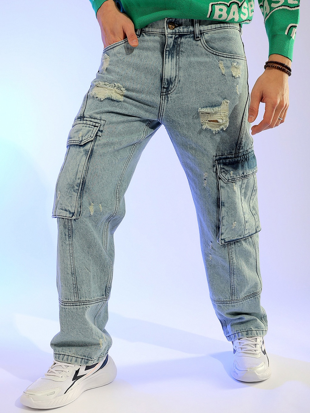 

The Indian Garage Co Blue Men Relaxed Fit Highly Distressed Heavy Fade Cargo Jeans