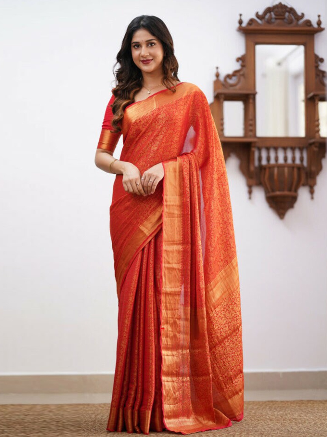 

Naishu Trendz Woven Design Zari Pure Silk Kanjeevaram Saree, Red