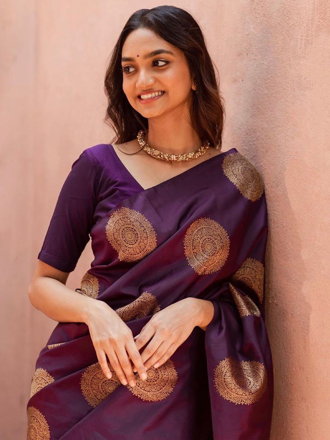 

Naishu Trendz Woven Design Pure Silk Kanjeevaram Saree, Purple