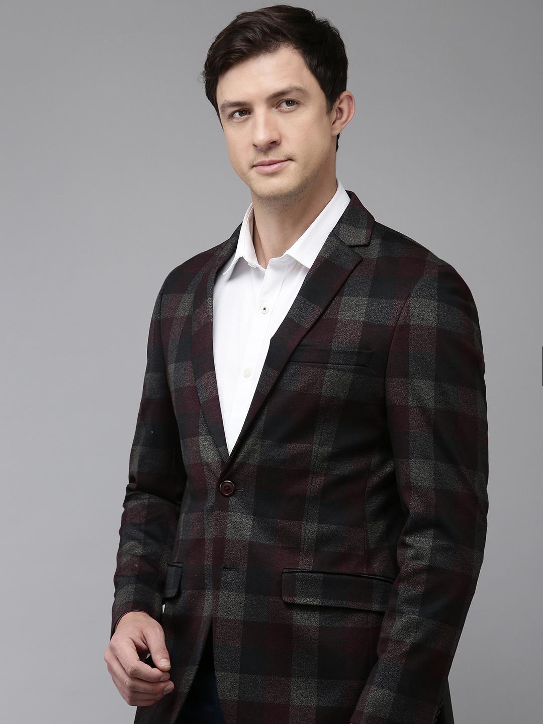 

Park Avenue Notched Lapel Single Breasted Checked Super Slim Fit Formal Blazer, Maroon