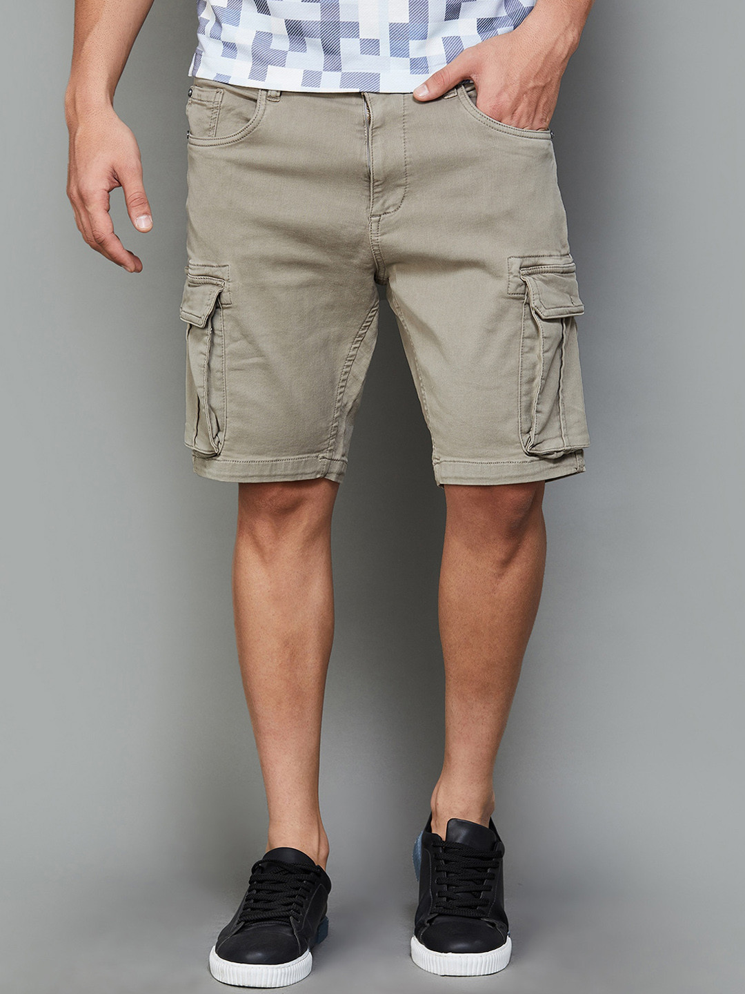 

Forca Men Cotton Cargo Shorts, Grey