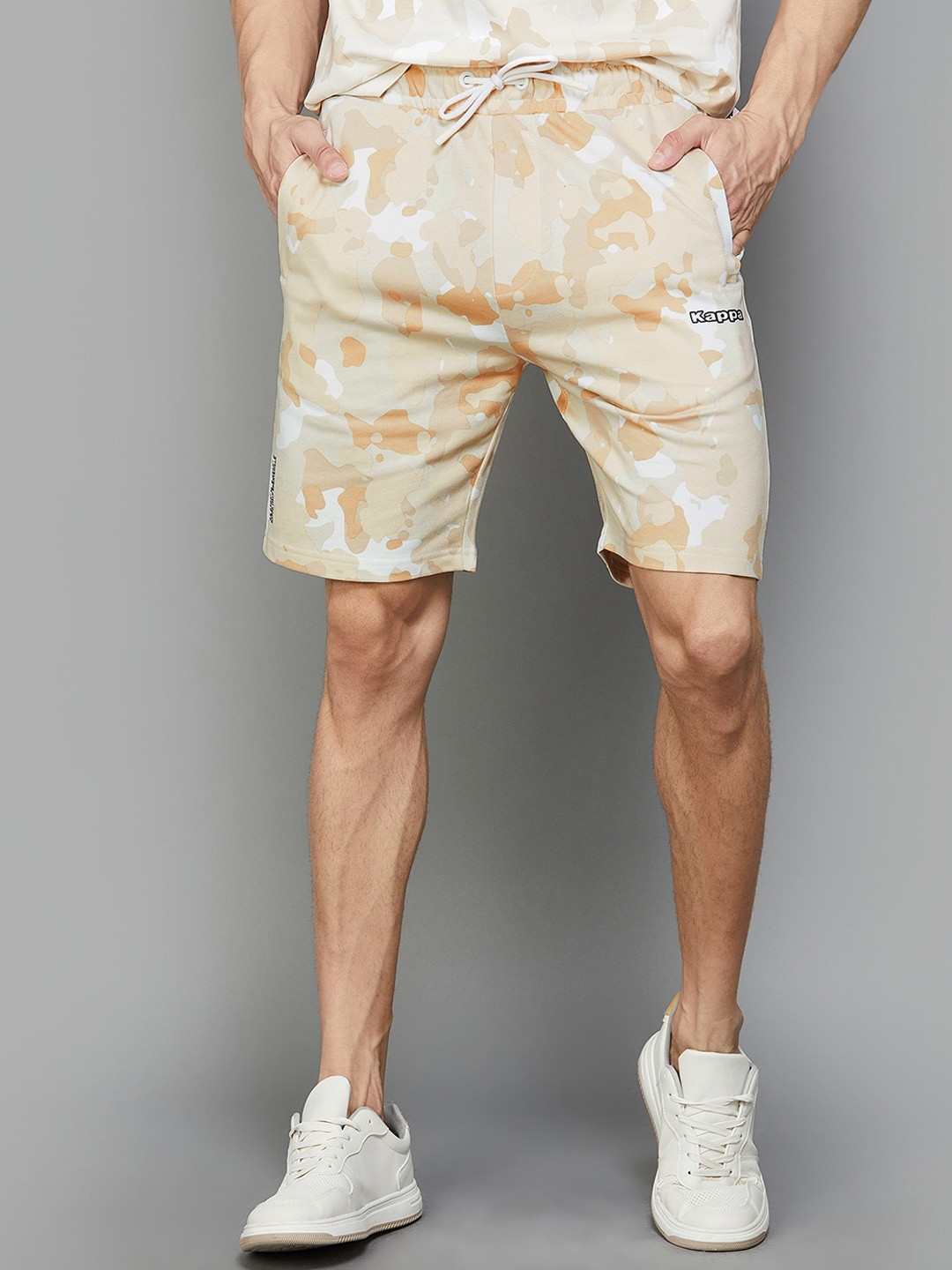 

Kappa Men Camouflage Printed Cotton Shorts, Off white