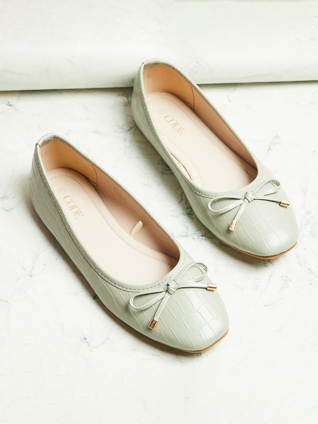 

CODE by Lifestyle Textured Bow Detailed Ballerinas, Green