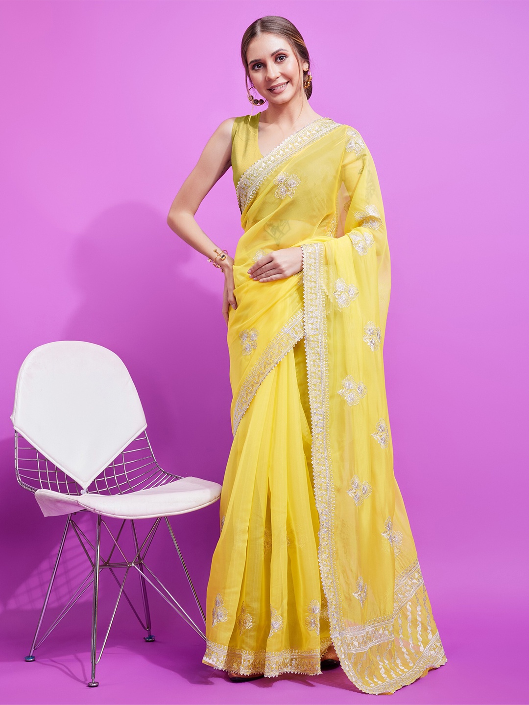 

Anouk Floral Embroidered Saree, Yellow