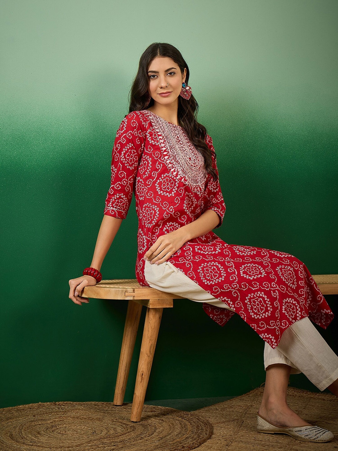 

Sangria Bandhani Printed Thread Work Straight Kurta, Red