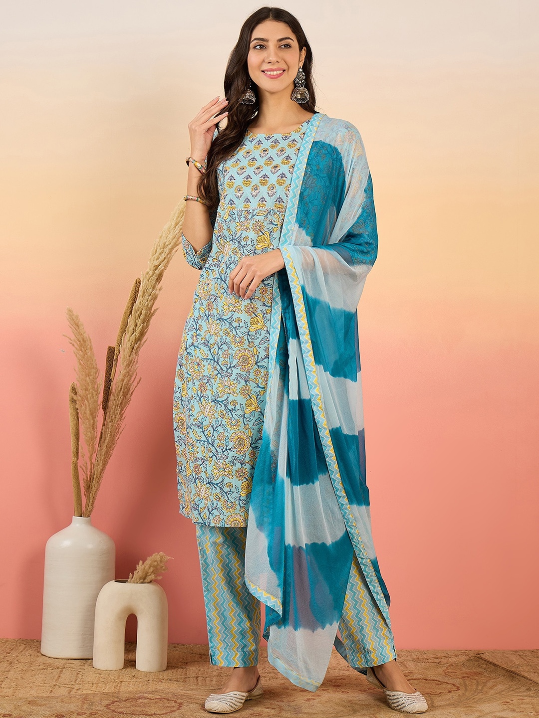 

Sangria Floral Printed Gotta Patti Pure Cotton Kurta with Trousers & Dupatta, Blue