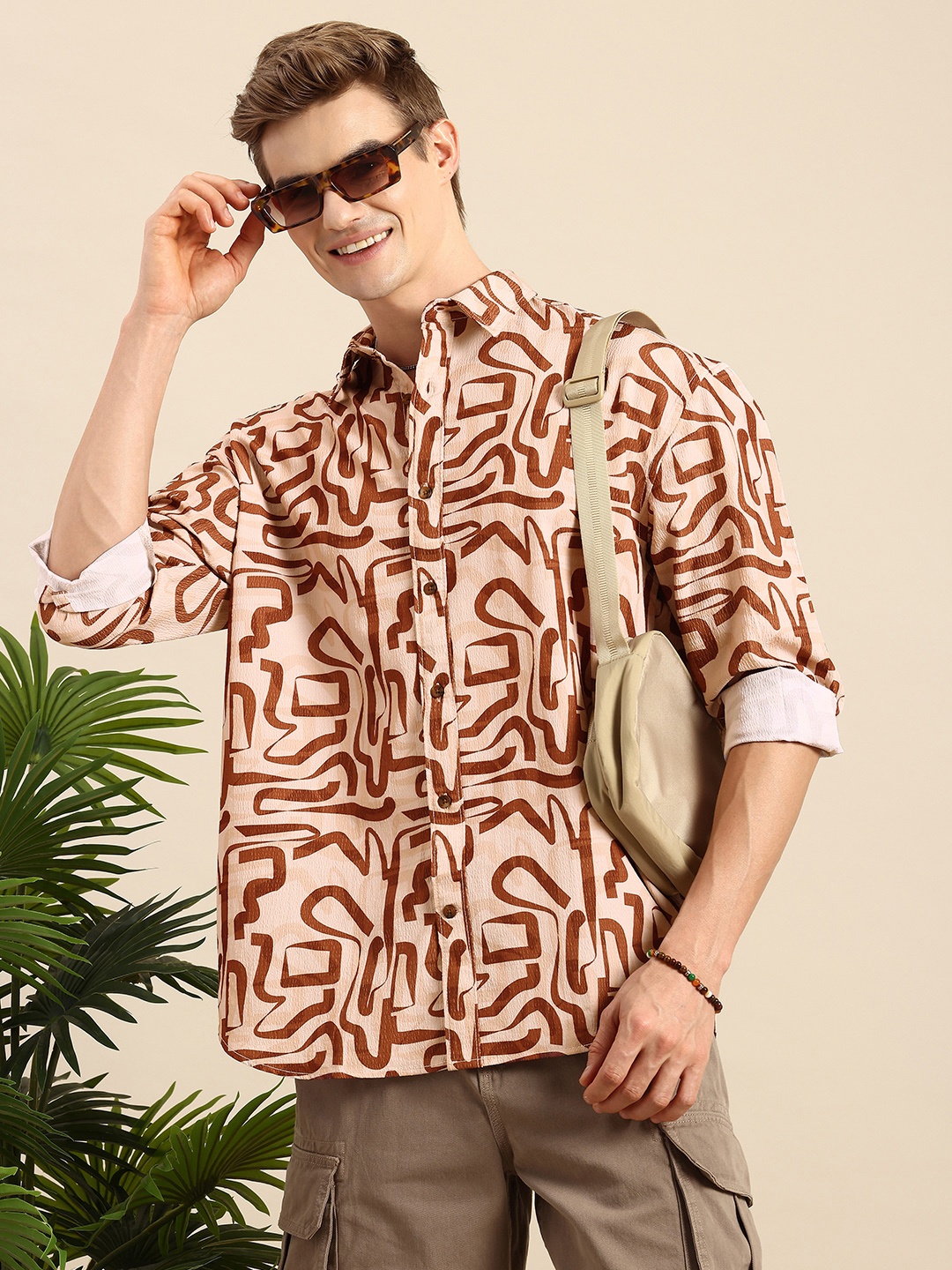 

Mast & Harbour Men Printed Oversized Fit Casual Shirt, Brown