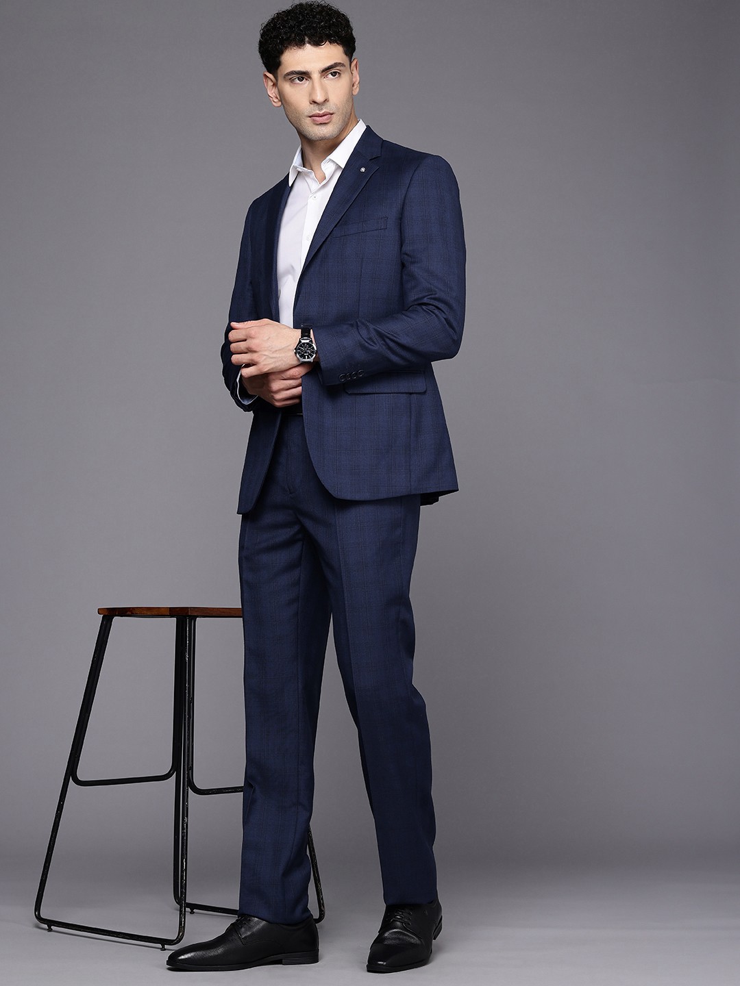 

Raymond Checked Single-Breasted Contemporary Fit 2 Piece Formal Suits, Blue