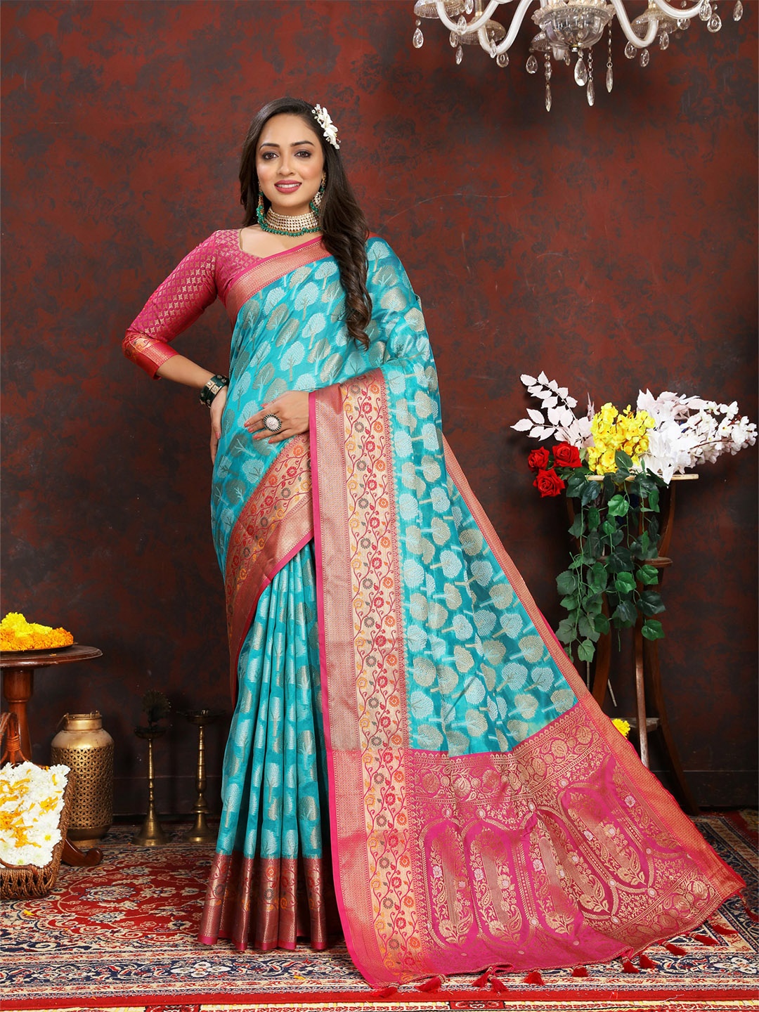 

bansari textiles Floral Woven Design Banarasi Zari Saree, Blue