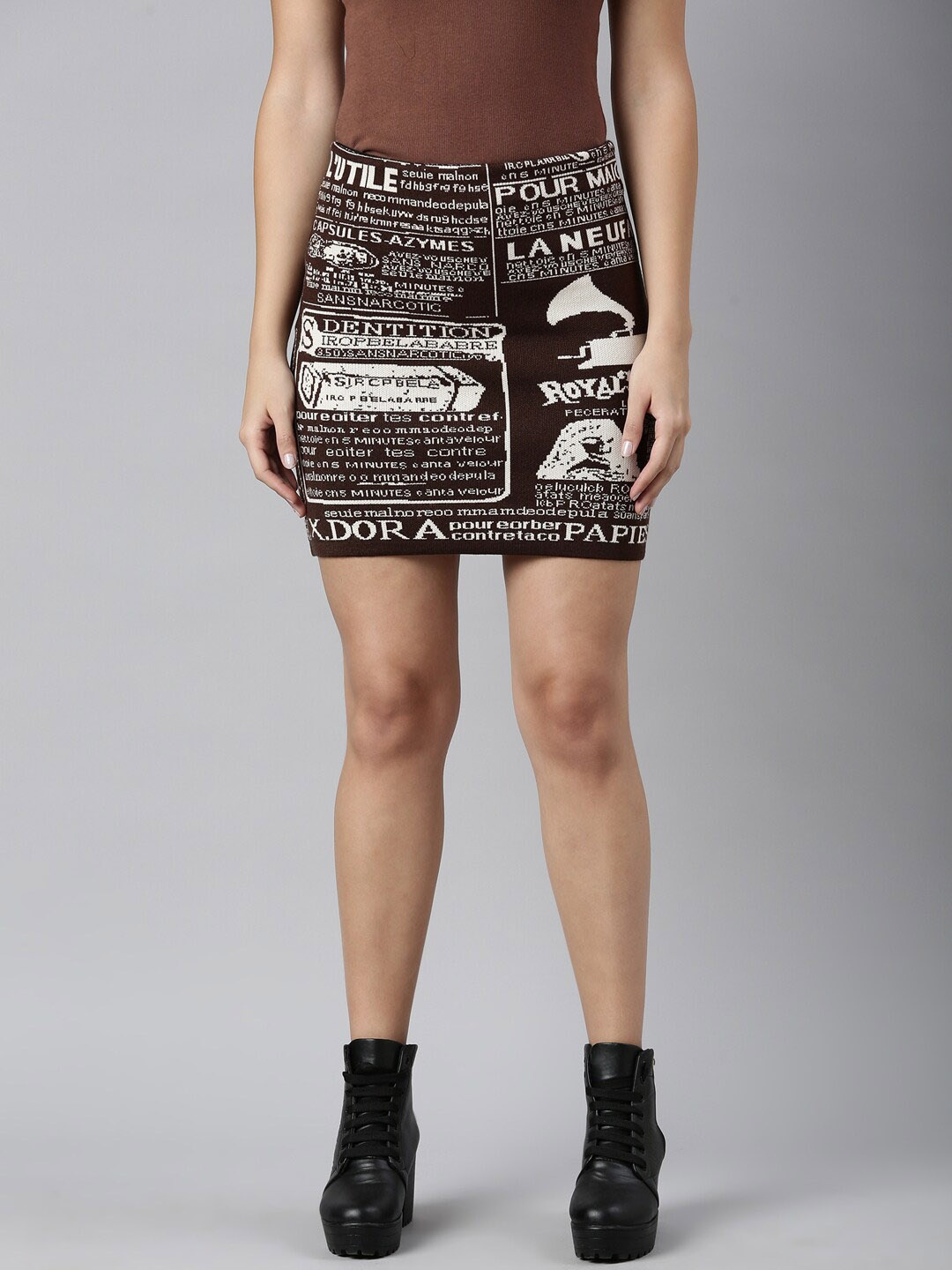 

SHOWOFF Printed Mini Skirts, Brown