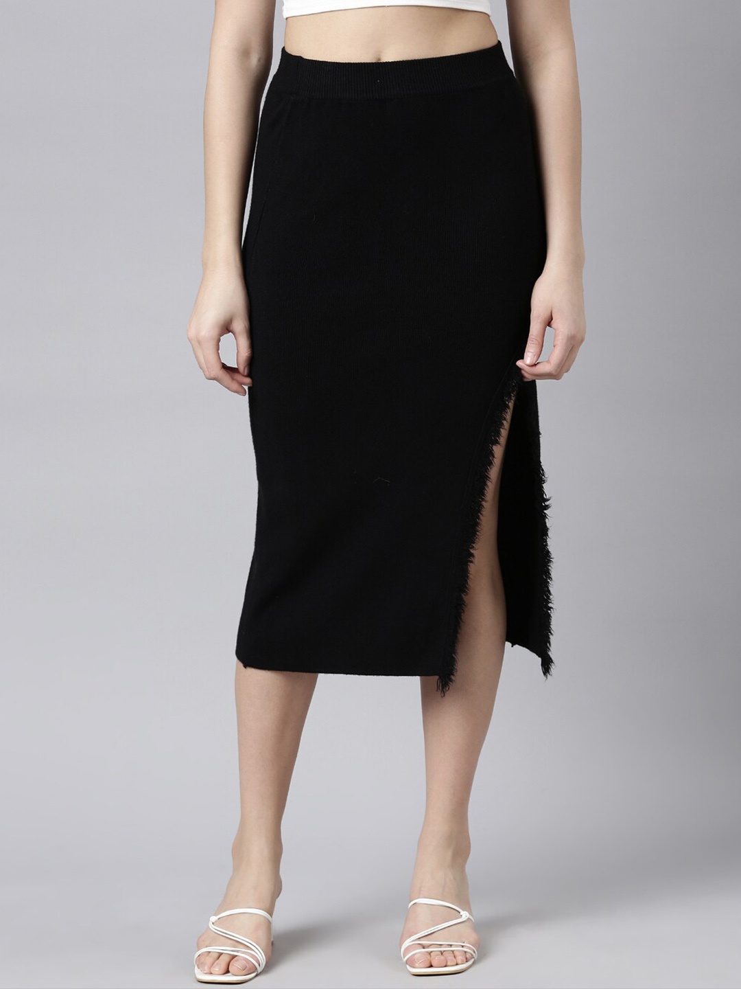 

SHOWOFF Straight Monochrome Knitted Midi Skirts, Black