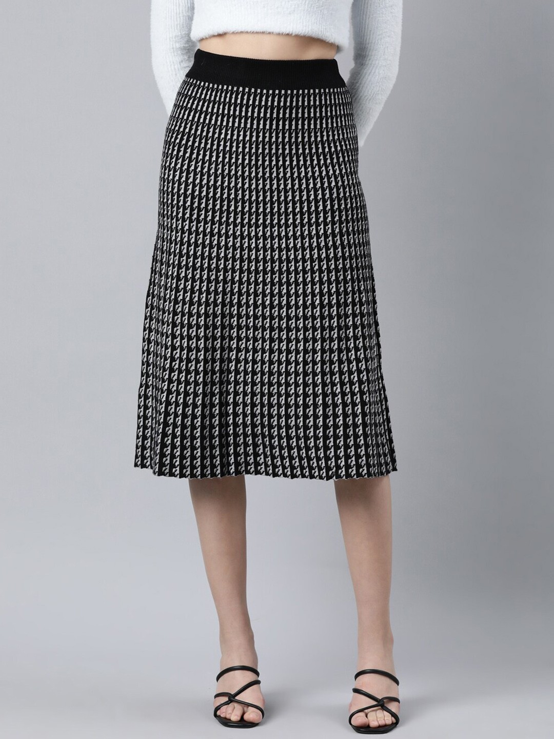

SHOWOFF Self-Design Geometric Printed Pencil Midi Skirts, Black