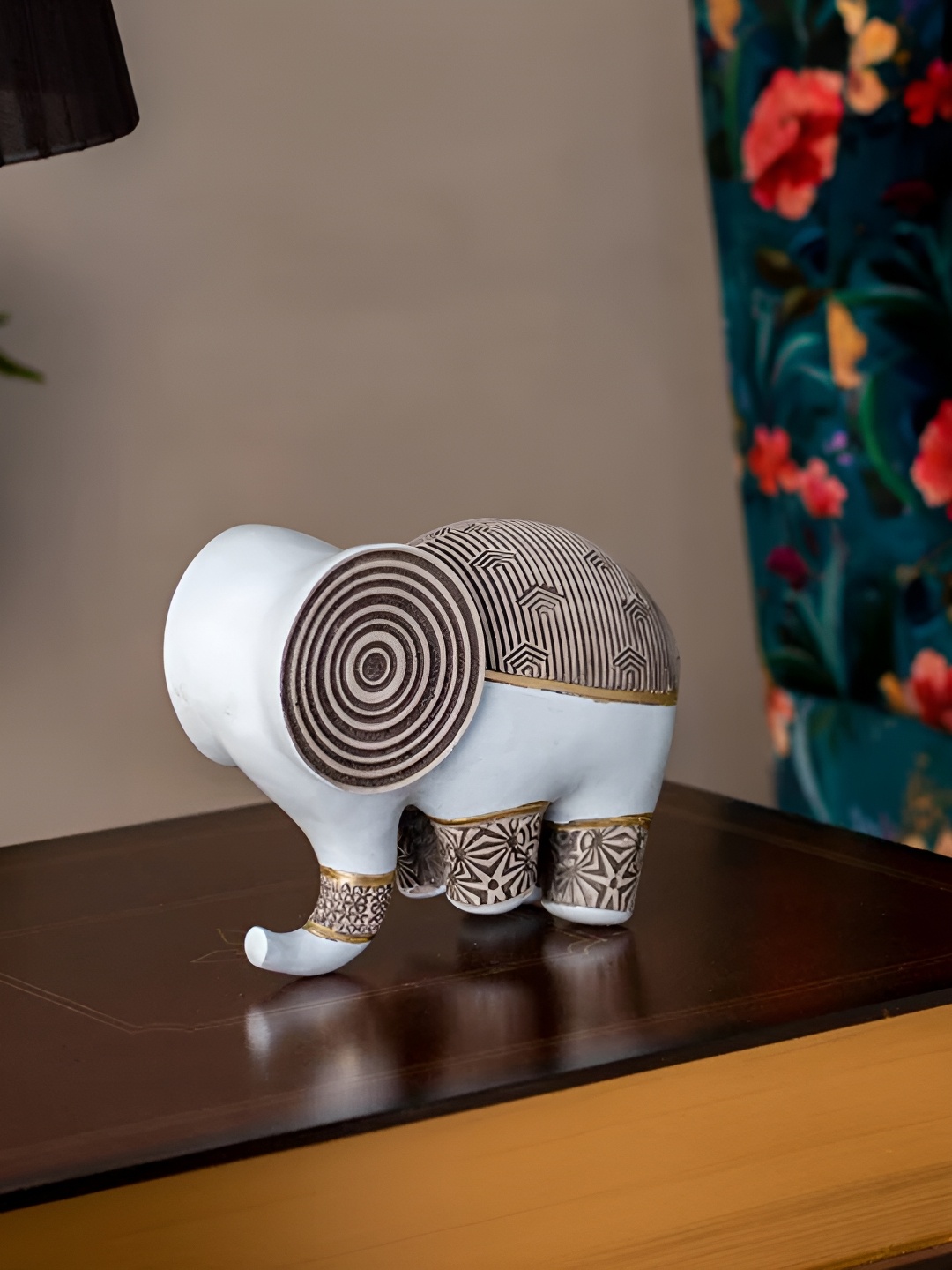 

THEDECORKART White & Brown Elephant Figurine Showpiece