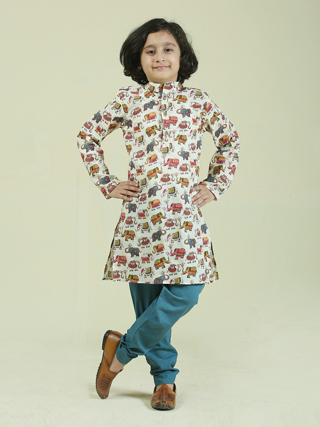 

Folk Culture Clothing Boys Ethnic Motifs Printed Regular Pure Cotton Kurta with Churidar, Off white