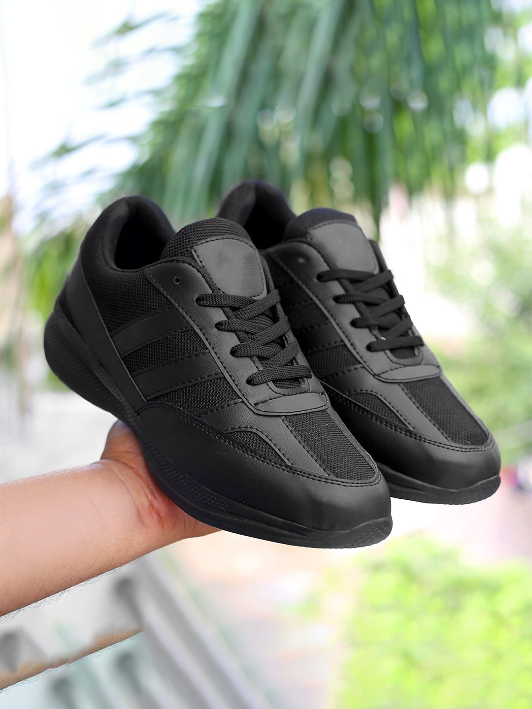 

HERE&NOW Men Mesh Lace Up Mesh Running Shoes, Black