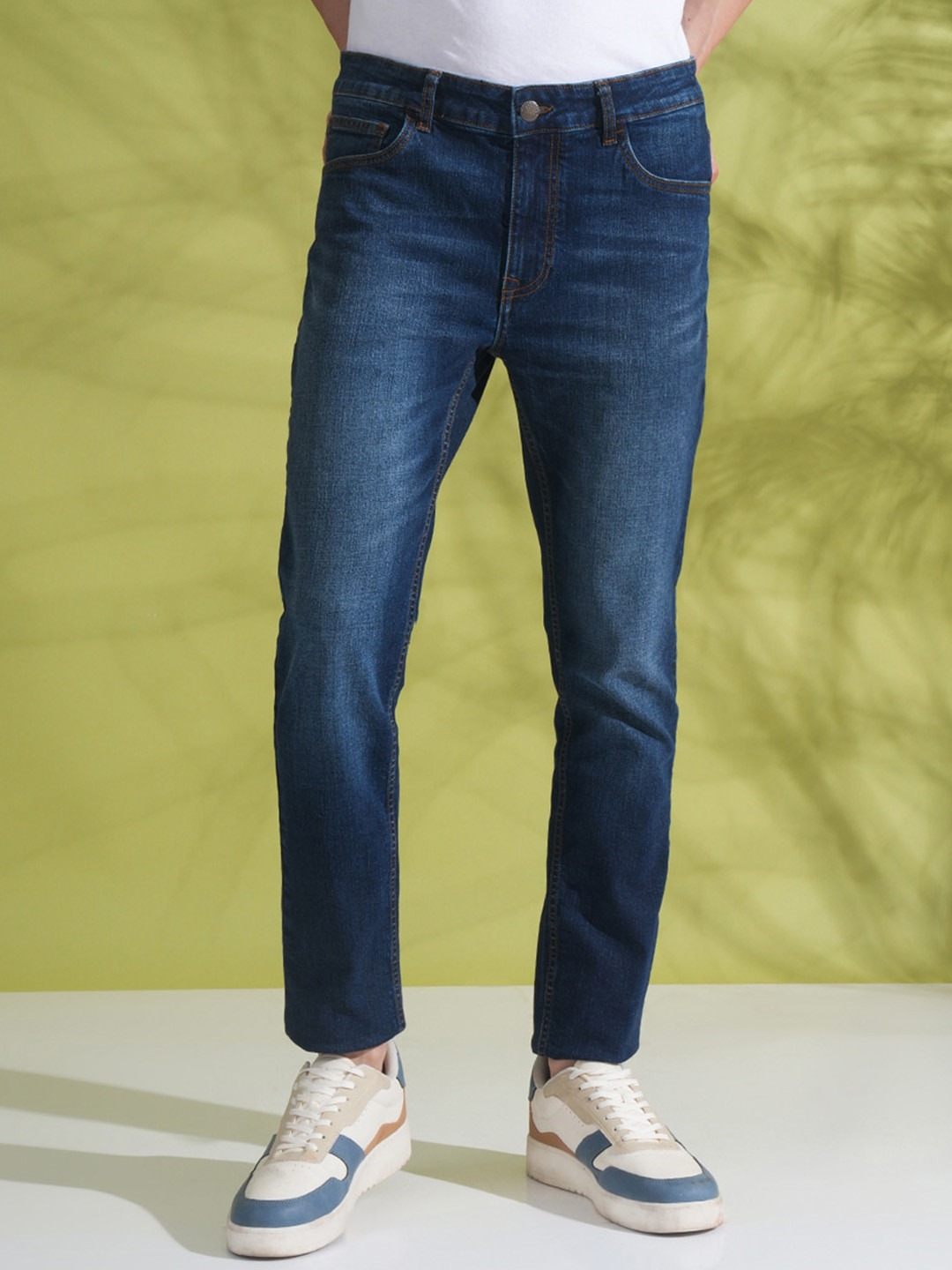

Crocodile Men Jean Slim Fit Clean Look Light Fade Cotton Jeans, Blue