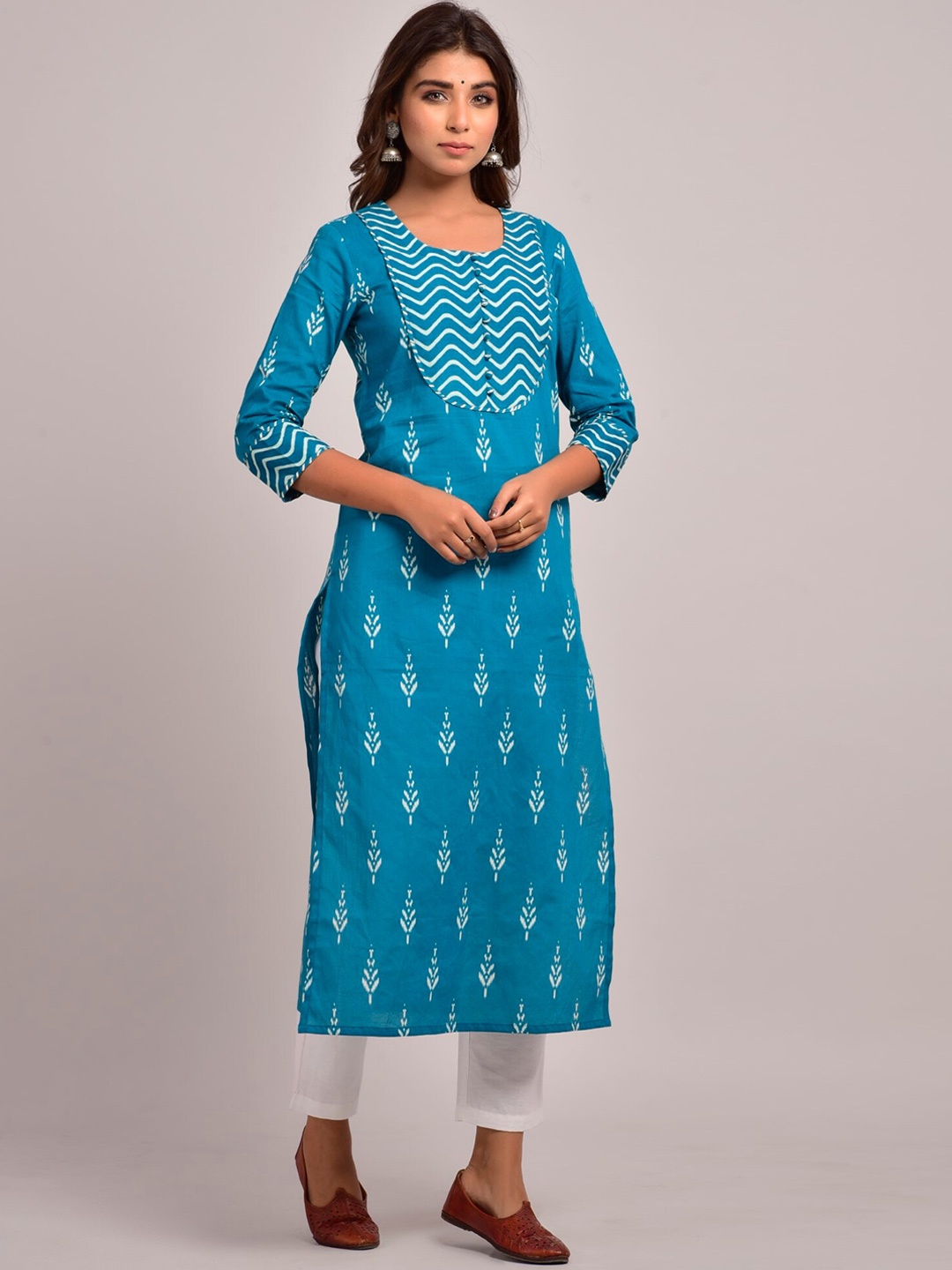 KALINI Plus Size Round Neck Floral Embroidered Straight Kurta, Blue