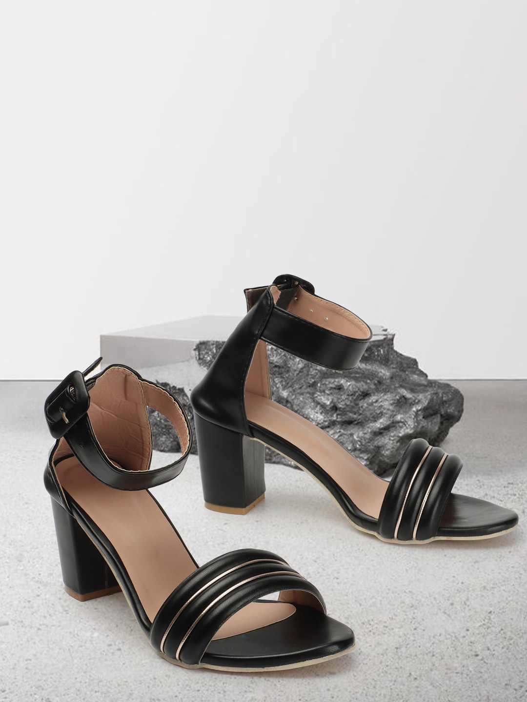 

DressBerry Black Striped Buckle Detailed Block Heels