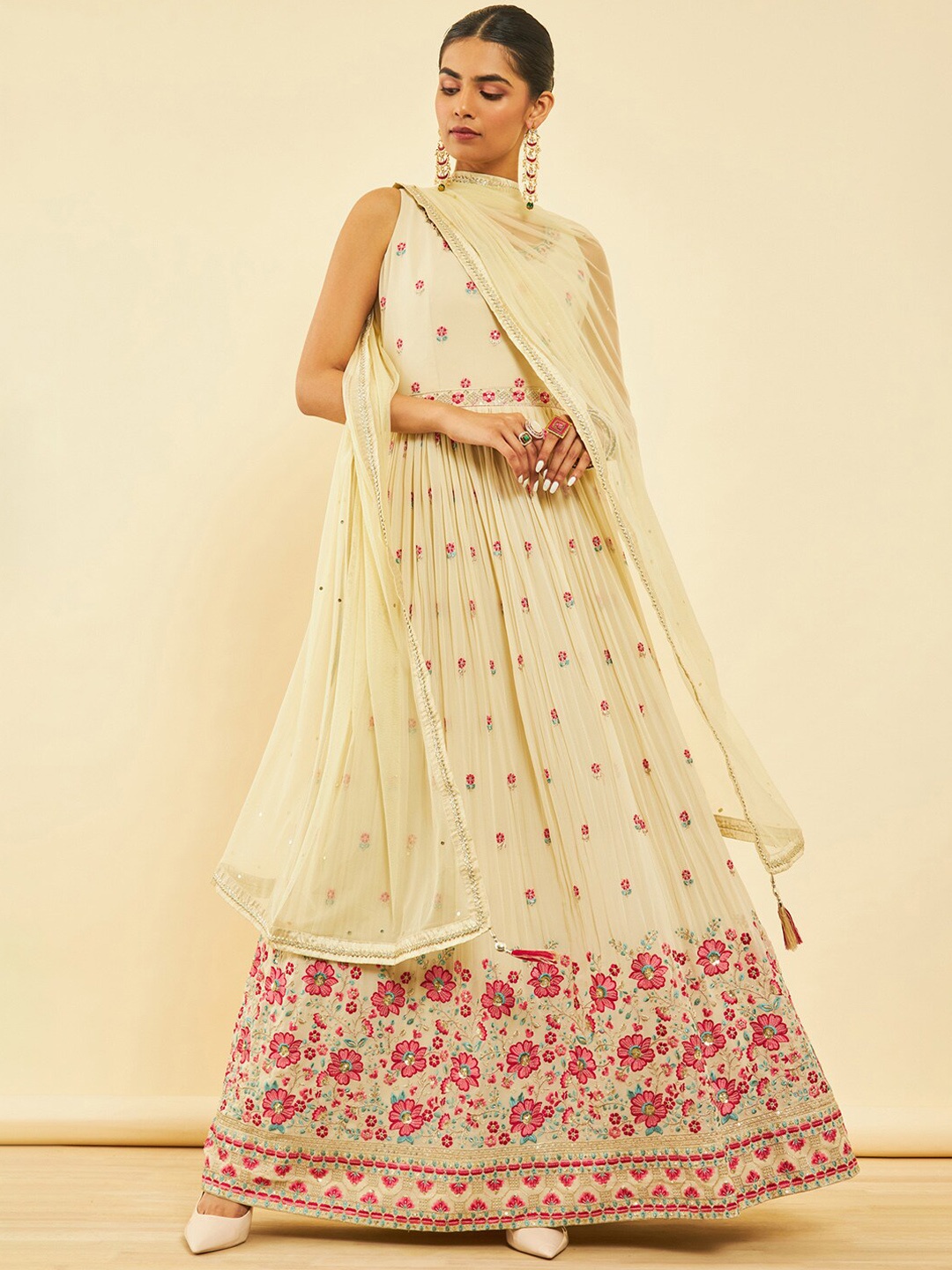 

Soch Cream-Coloured Floral Embroidered Thread Work Georgette Kurta With Pyjamas & Dupatta