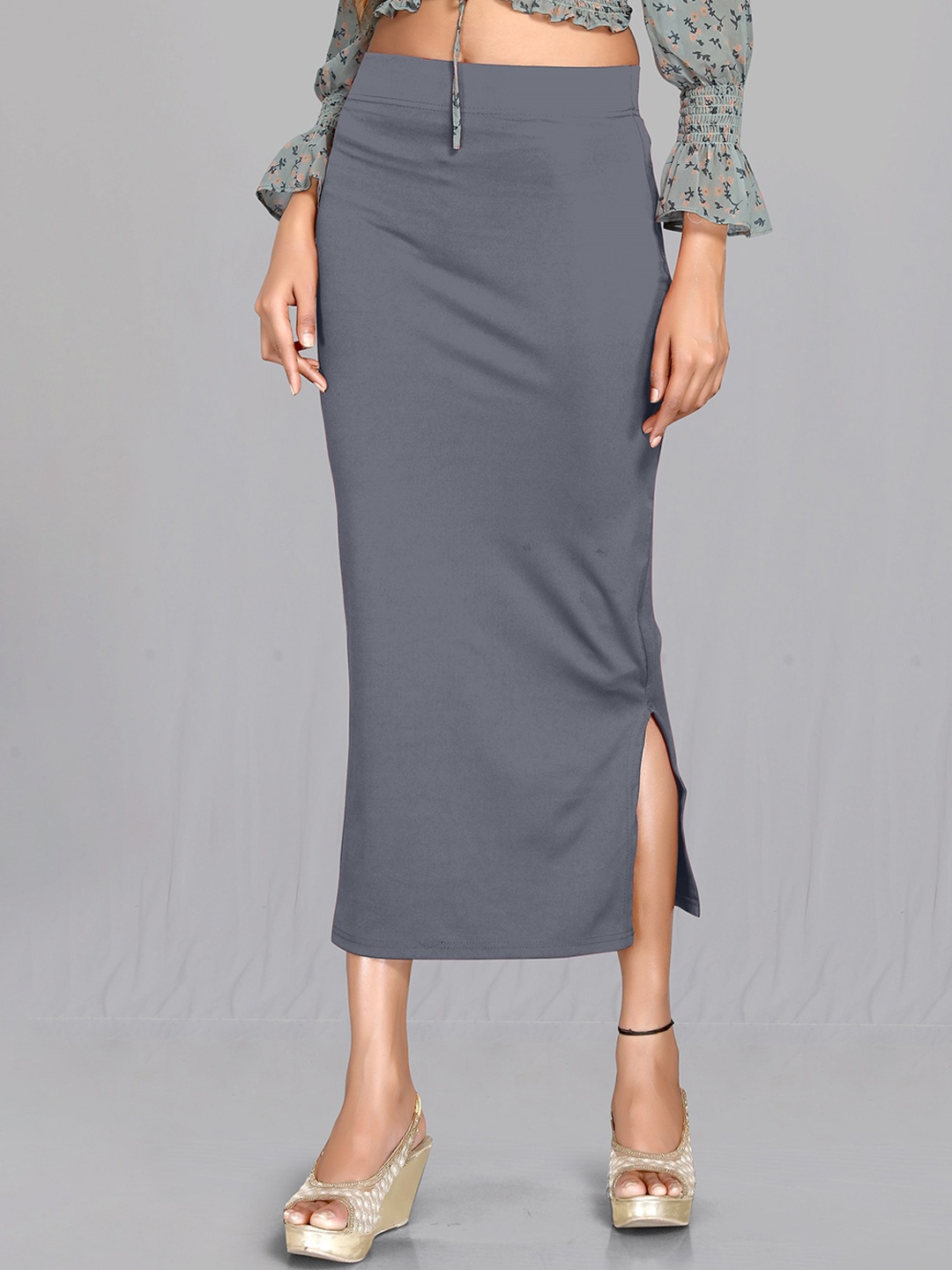 

SCUBE DESIGNS Saree Shapewear, Grey