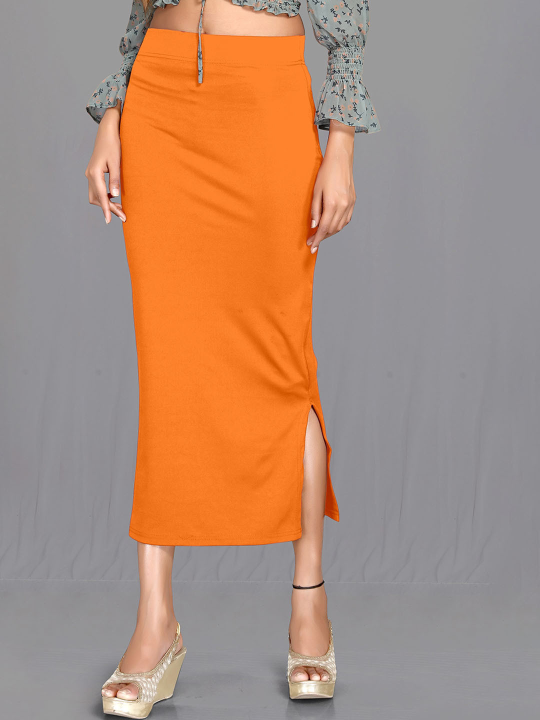 

SCUBE DESIGNS Saree Shapewear, Orange