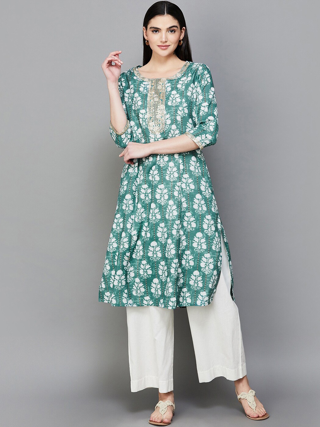 

Melange by Lifestyle Ethnic Motifs Printed Mirror Work Straight Kurta, Green