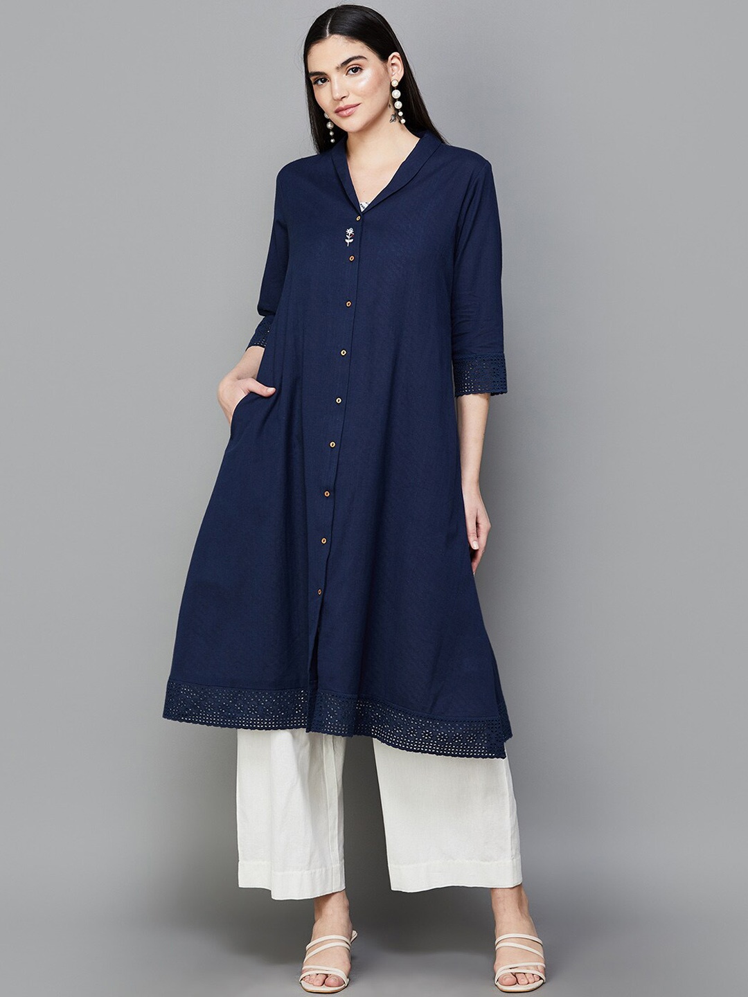 

Melange by Lifestyle V-Neck Thread Work Panelled A-Line Kurta, Violet